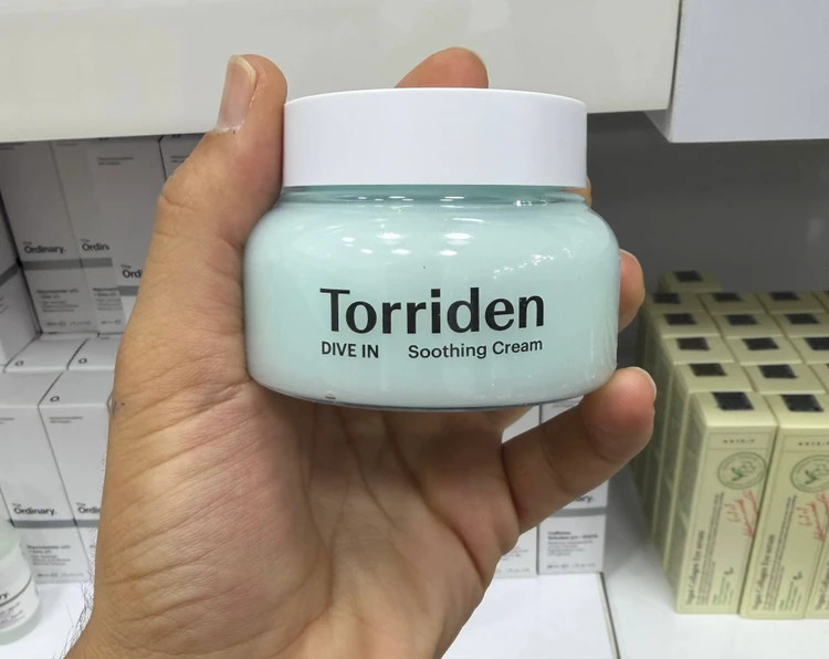 ژل کرم مرطوب کننده و تسکین دهنده توریدن Torriden حجم 100 میل